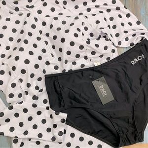 Dacii Women’s Two Piece Long Sleeve Bathing Suit